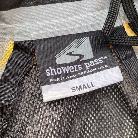 Showers Pass Elite Cycling Shell Jacket S Waterproof Yellow Hi Vis Bike Portland - Picture 6 of 9